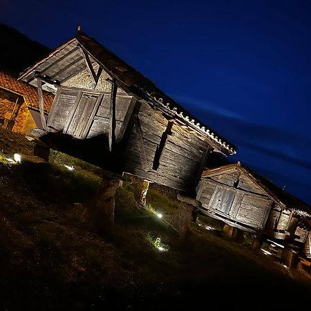 Los Tres Horreos Felechas Exterior foto